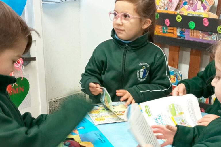 Instituto María Madre Nuestra - Vida escolar